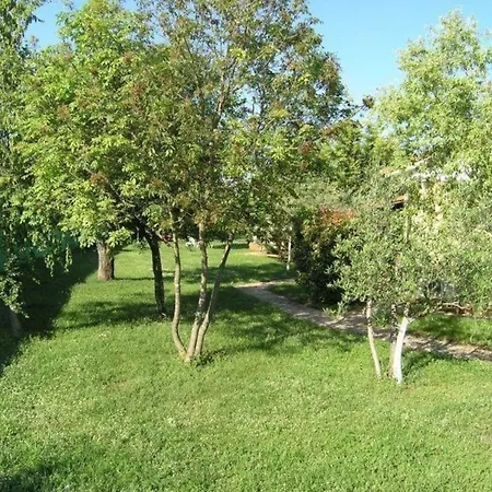 Holiday home Mit Pool Und Garten In
